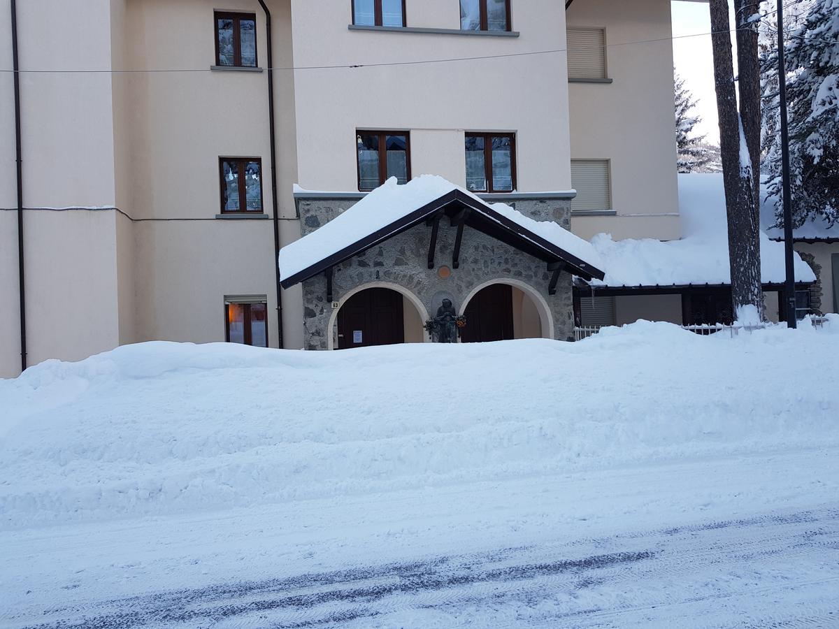 Casa San Francesco Hotel Bardonecchia Exterior photo
